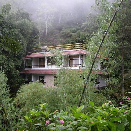 Spring And Valley View Thekkady Exterior photo